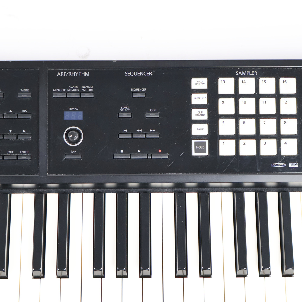 【中古】 ROLAND FA-08 Music Workstation シンセサイザー 88鍵 傷