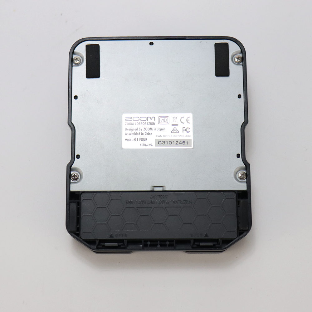 【中古】 ズーム ZOOM G1 FOUR ギターマルチエフェクター 裏面