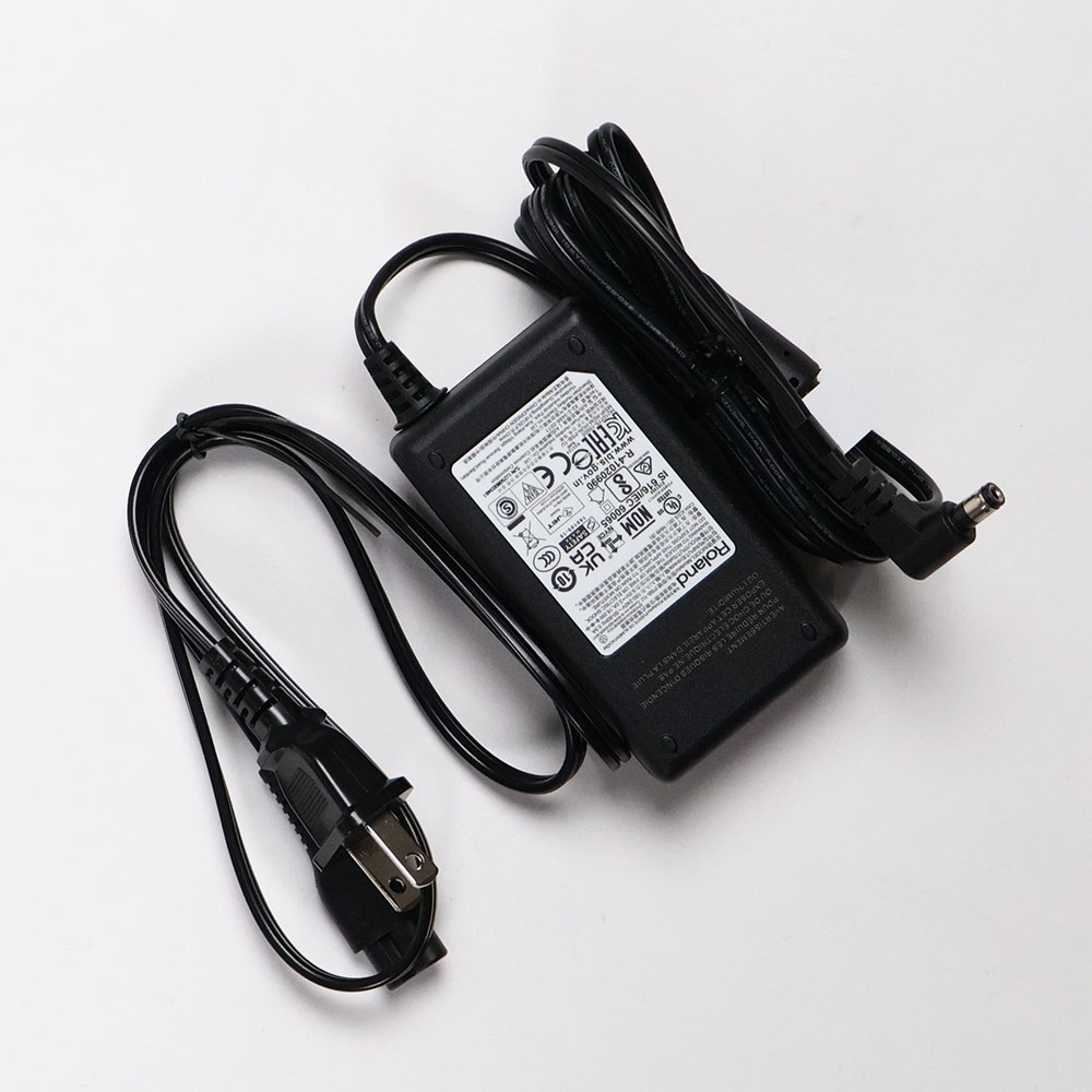 【中古】 ギターアンプ BOSS CUBE STREET II Black 乾電池駆動パフォーマンス用ステレオアンプ 小型ギターアンプ コンボ キューブストリート2 付属品