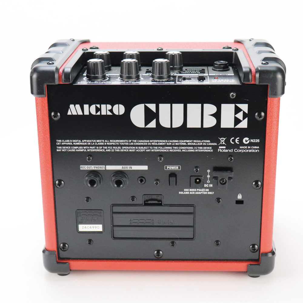 【中古】 ギターアンプ ローランド ROLAND MICRO CUBE RED マイクロキューブ 赤 小型ギターアンプ コンボ 背面