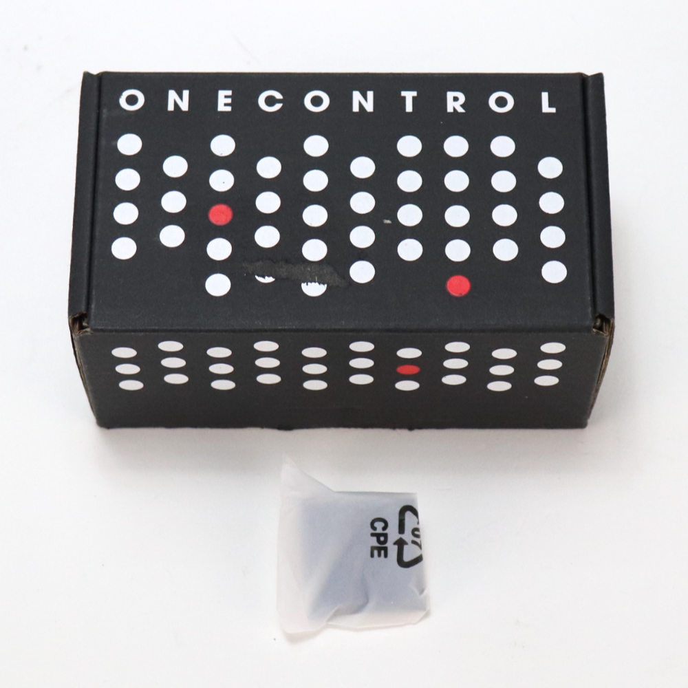 【中古】 One Control SONIC SILVER PEG ベースオーバードライブ 付属品画像