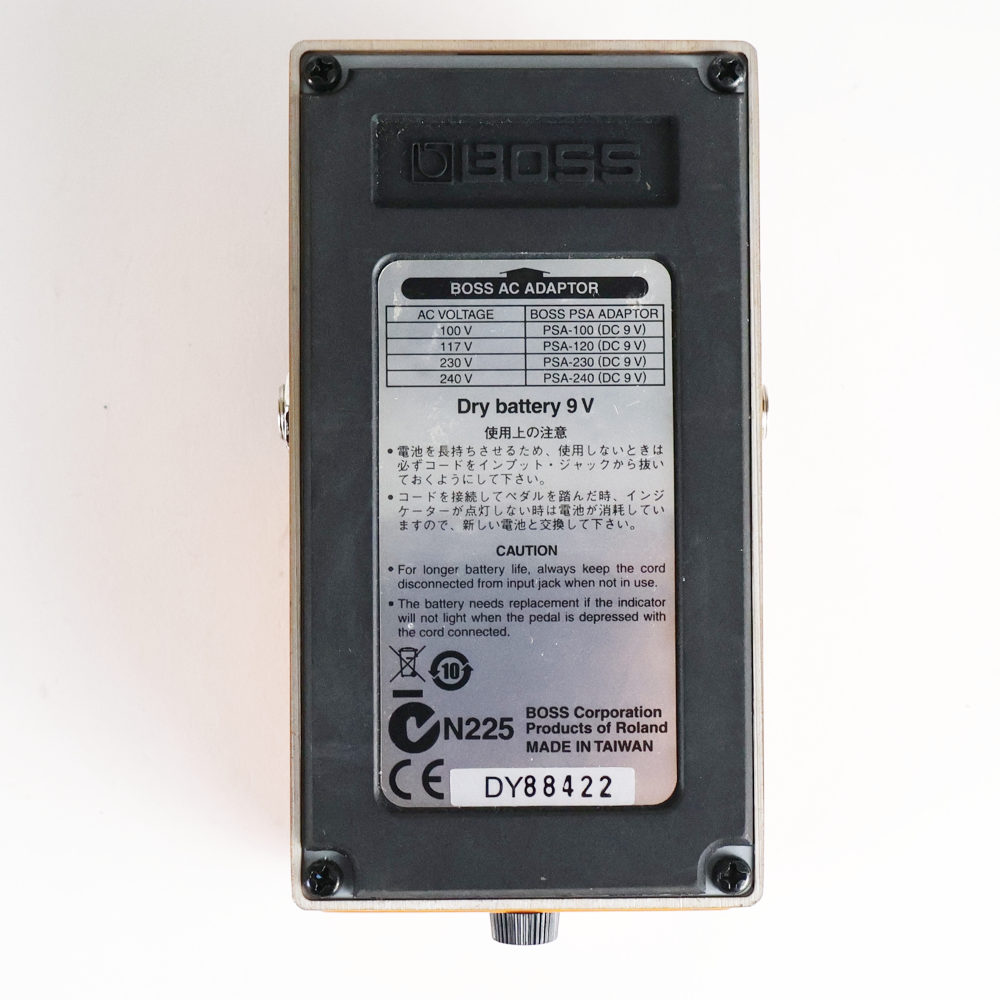 【中古】ディストーション エフェクター BOSS DS-1 Distortion ギターエフェクター 裏面