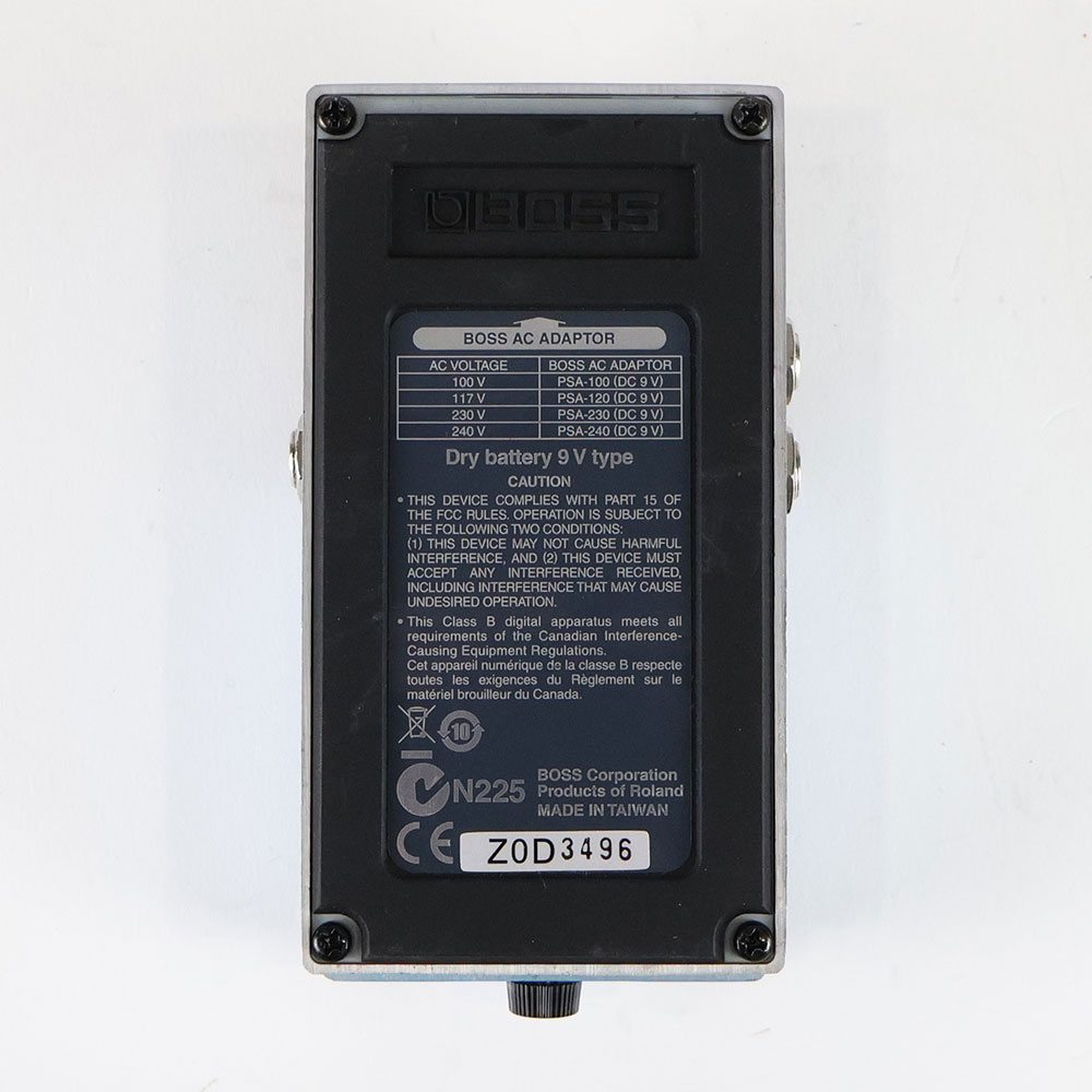 【中古】 BOSS MO-2 Multi Overtone ギターエフェクター 裏面
