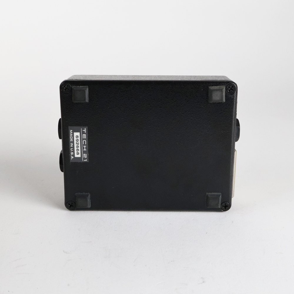 【中古】サンズアンプ ベースドライバーDI TECH21 SansAmp BASS DRIVER DI 旧仕様 前期型 ベース用DI プリアンプ 裏面