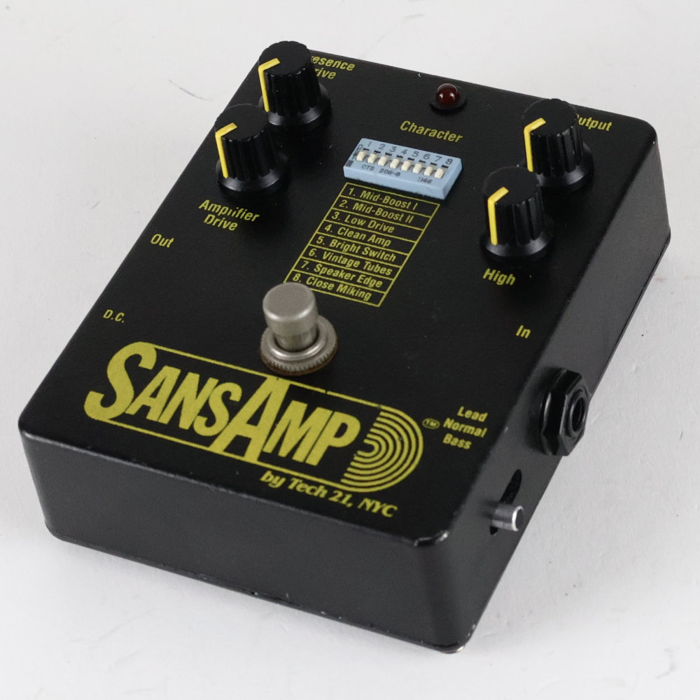 【中古】サンズアンプ TECH21 SansAmp Classic 初期型 Classicロゴ無し プリアンプ ギターエフェクター ベースエフェクター 全体