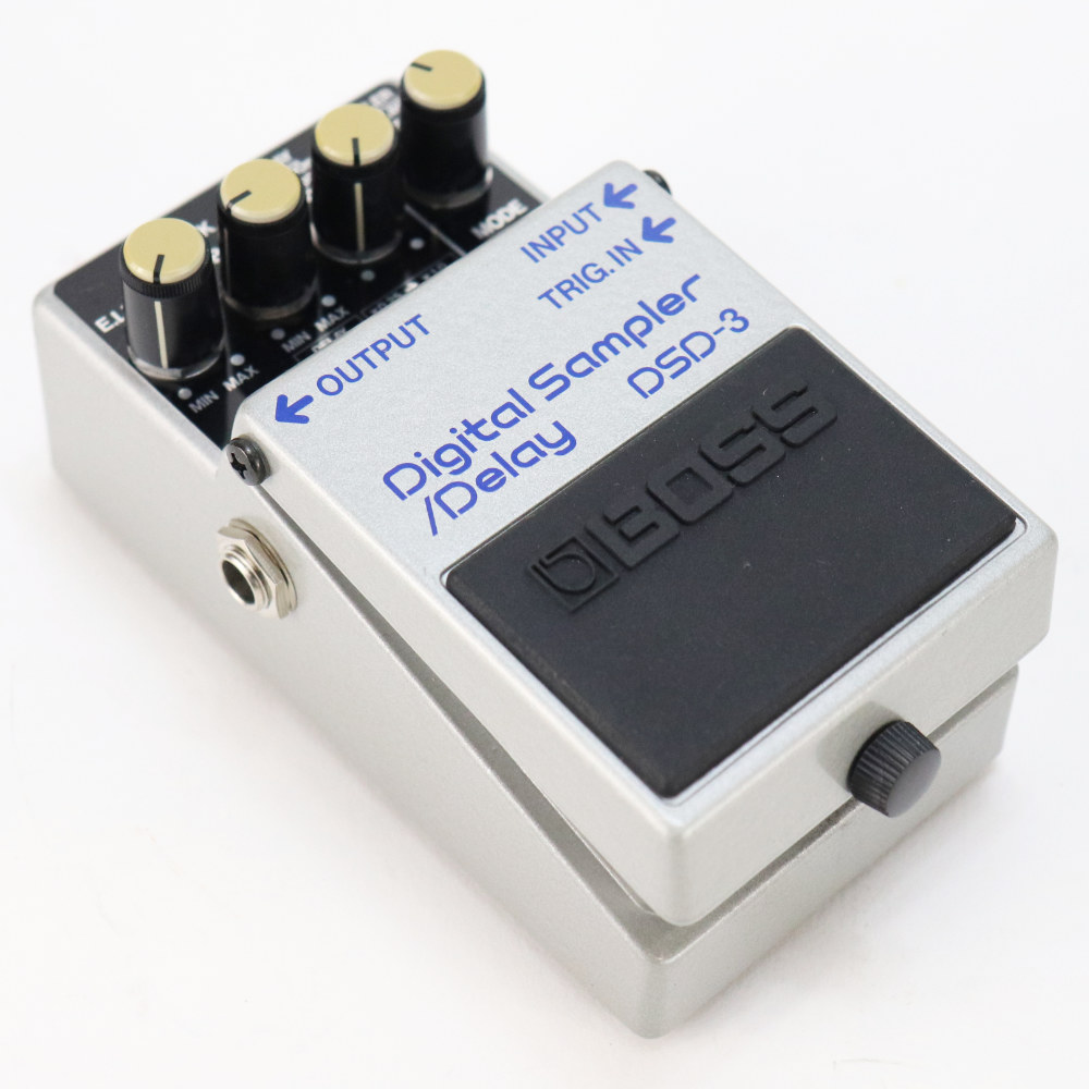 【中古】 BOSS ボス DSD-3 Digital Sampler / Delay MADE IN JAPAN デジタルサンプラー ディレイ ギターエフェクター 本体画像 斜め2