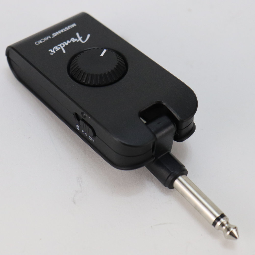 【中古】フェンダー ムスタングマイクロ  Fender Mustang Micro ヘッドフォンアンプ 小型ギターアンプ 全体