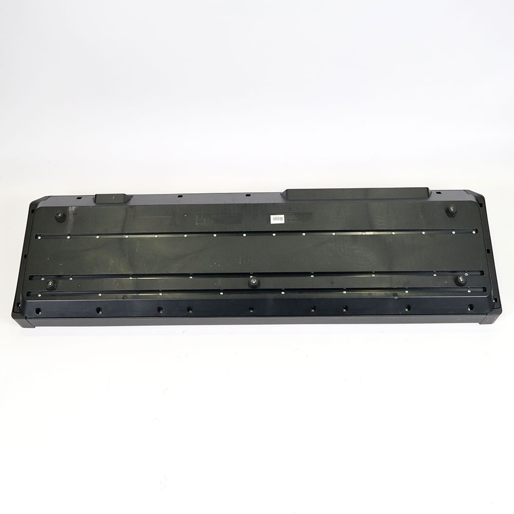 【中古】 シンセサイザー YAMAHA MOX8 裏面