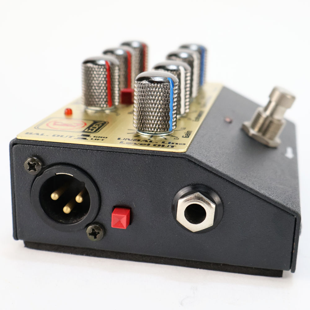 【中古】 ベースプリアンプ EDEN WTDI ダイレクトボックス DI エデン 本体画像 斜め 2