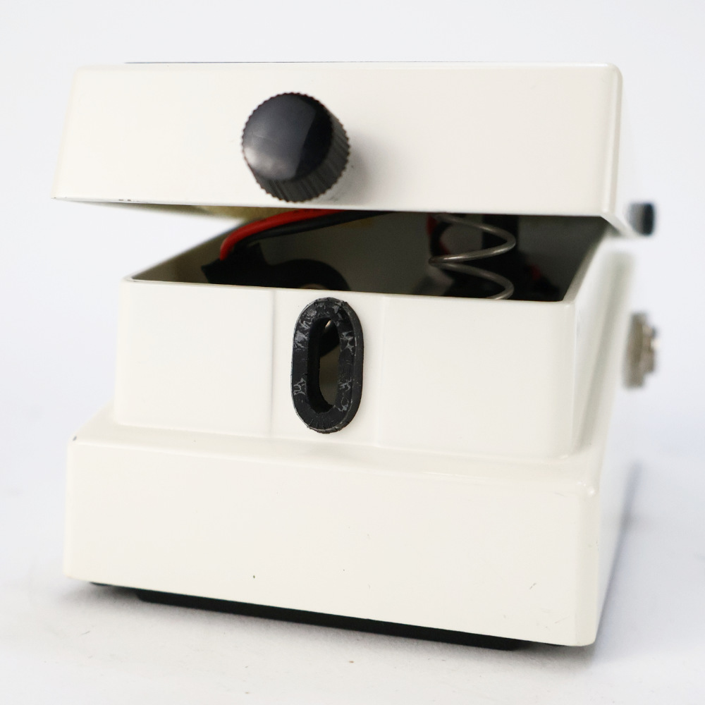 【中古】 クロマチックチューナー BOSS TU-3 Chromatic Tuner 電池ボックスゴムパーツ