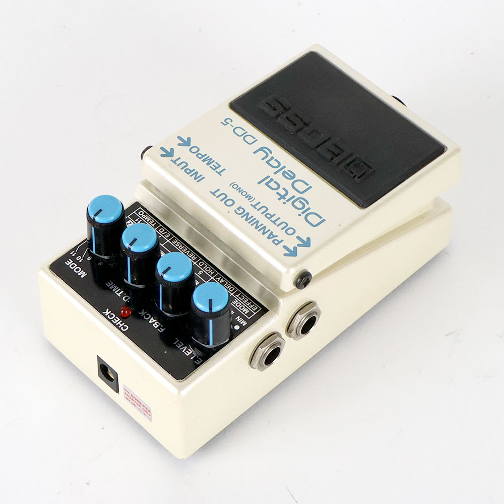 【中古】 デジタルディレイ エフェクター BOSS DD-5 Digtal Delay ギターエフェクター ディレイ 全体