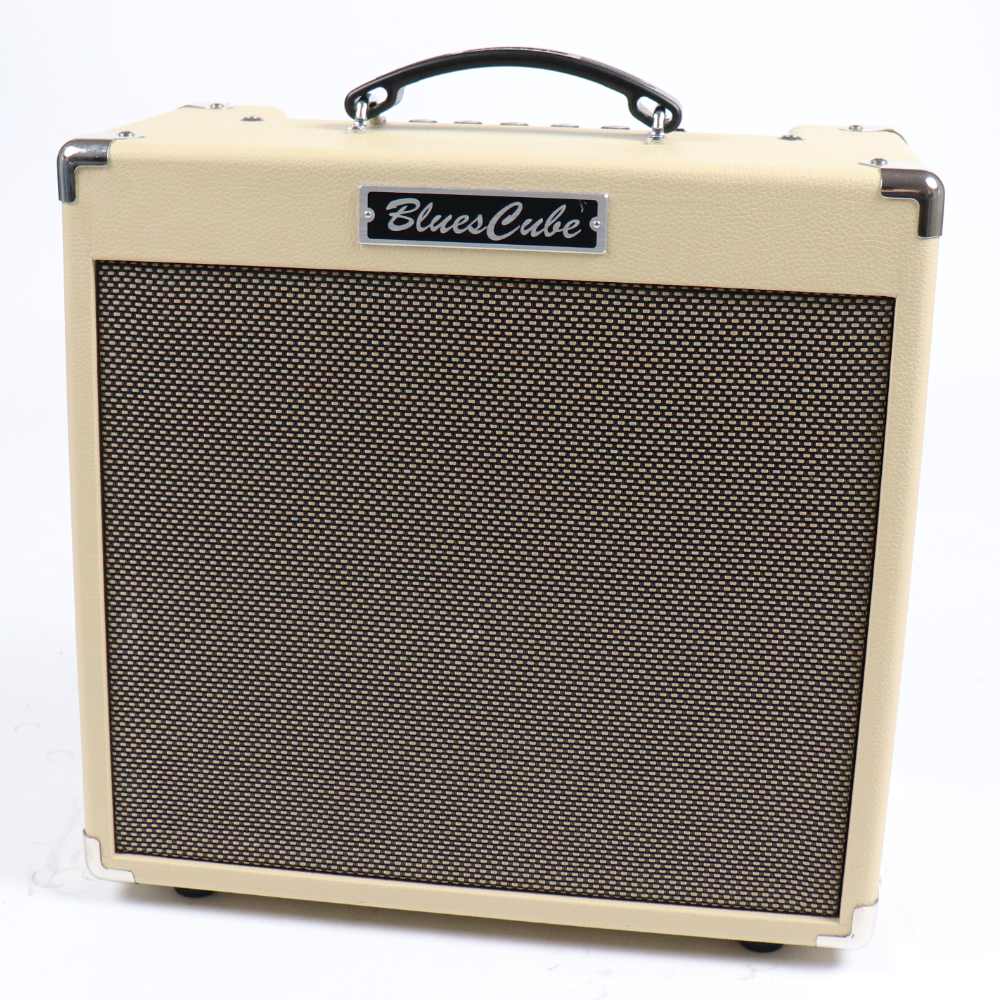 【中古】 ギターアンプ ROLAND Blues Cube Hot Vintage Blonde BC-HOT-VB ギターアンプ 本体画像 斜め 