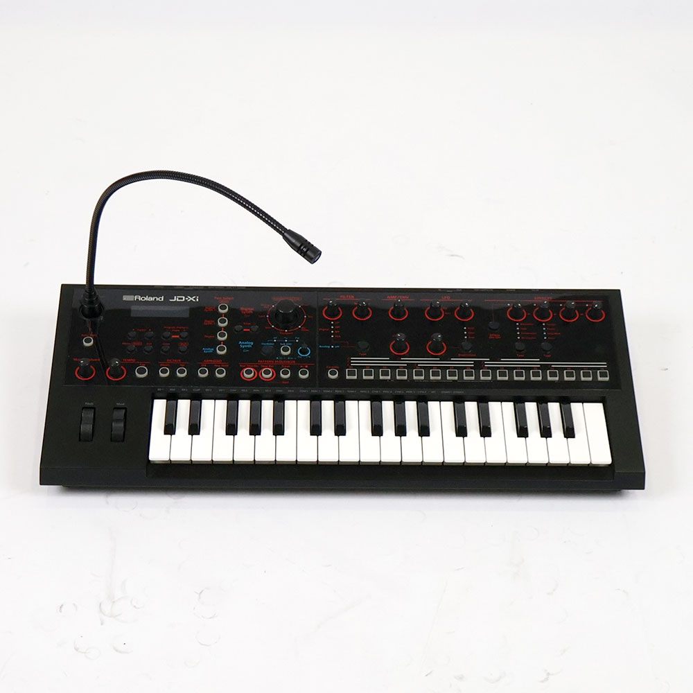【中古】 シンセサイザー ROLAND ローランド JD-Xi Analog/Digital Crossover Synthesizer 正面
