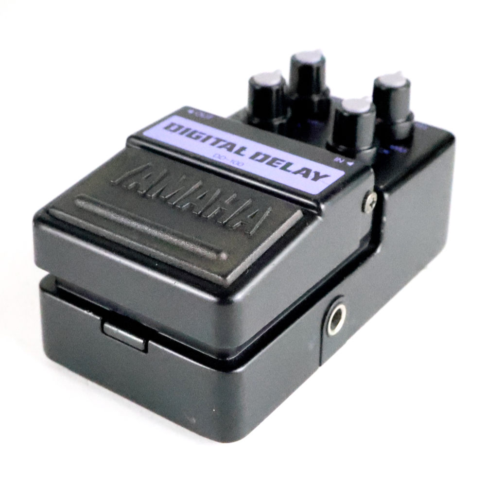 【中古】 デジタルディレイ YAMAHA DD-100 斜めアングル画像