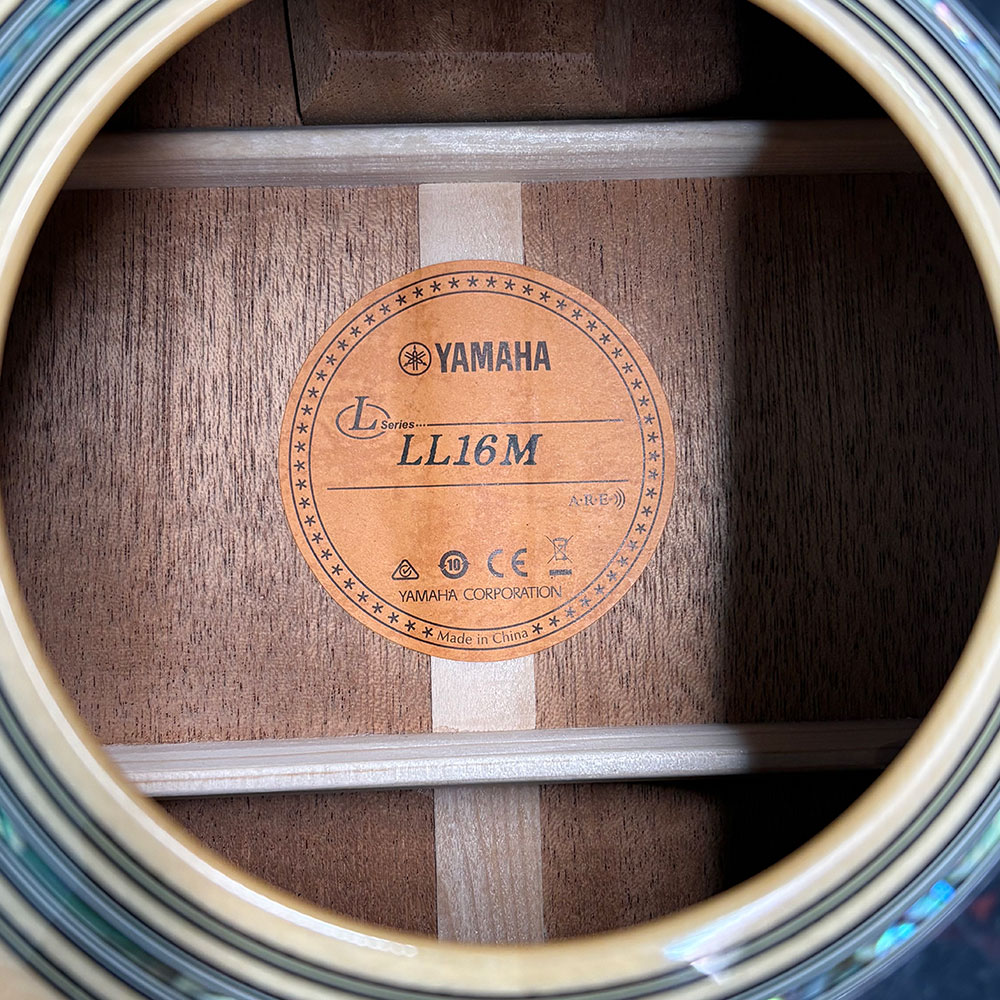 【中古】 アコースティックギター YAMAHA LL16M ARE 2024年製 Yamaha Acoustic Guitar Experience限定販売モデル マホガニーバック＆サイド仕様 ラベル