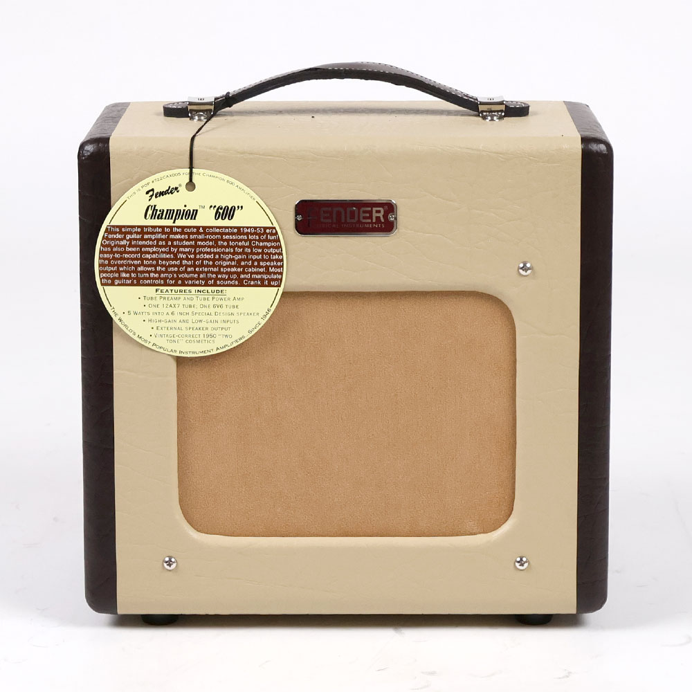 【中古】 ギターアンプ Fender フェンダー Champion 600 正面