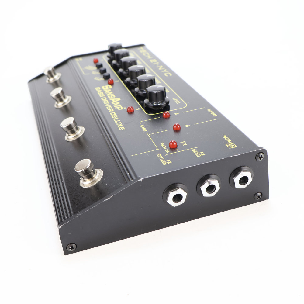 【中古】 ベース用プリアンプ TECH21 SANSAMP Bass Driver Deluxe 側面