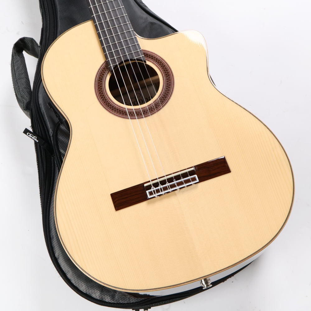 【中古】 Cordoba コルドバ GK Studio Negra エレクトリッククラシックギター ボディ画像 