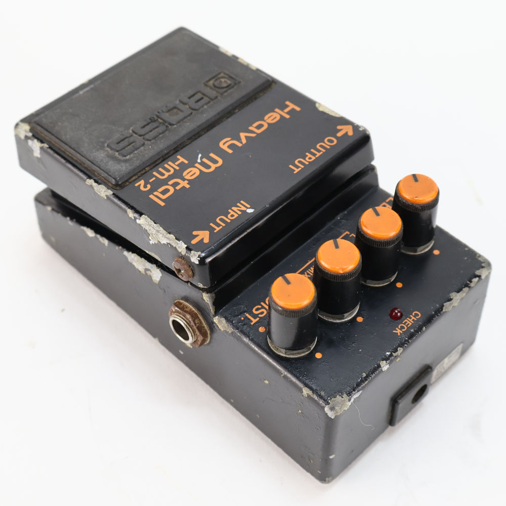 【中古】 ヘビーメタル エフェクター BOSS HM-2 Heavy Metal Made in Japan ディストーション ギターエフェクター 本体画像 斜め 2