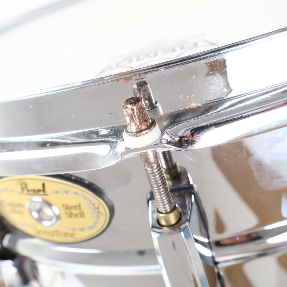 【中古】 スネアドラム パール Pearl SensiTone Steel Custom Alloy 14x5.5 スチールシェル 錆