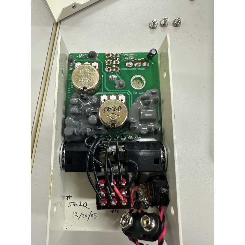 【中古】  Fulltone フルトーン OCD Ver.1.2 前期型 オーバードライブ ギターエフェクター 内部