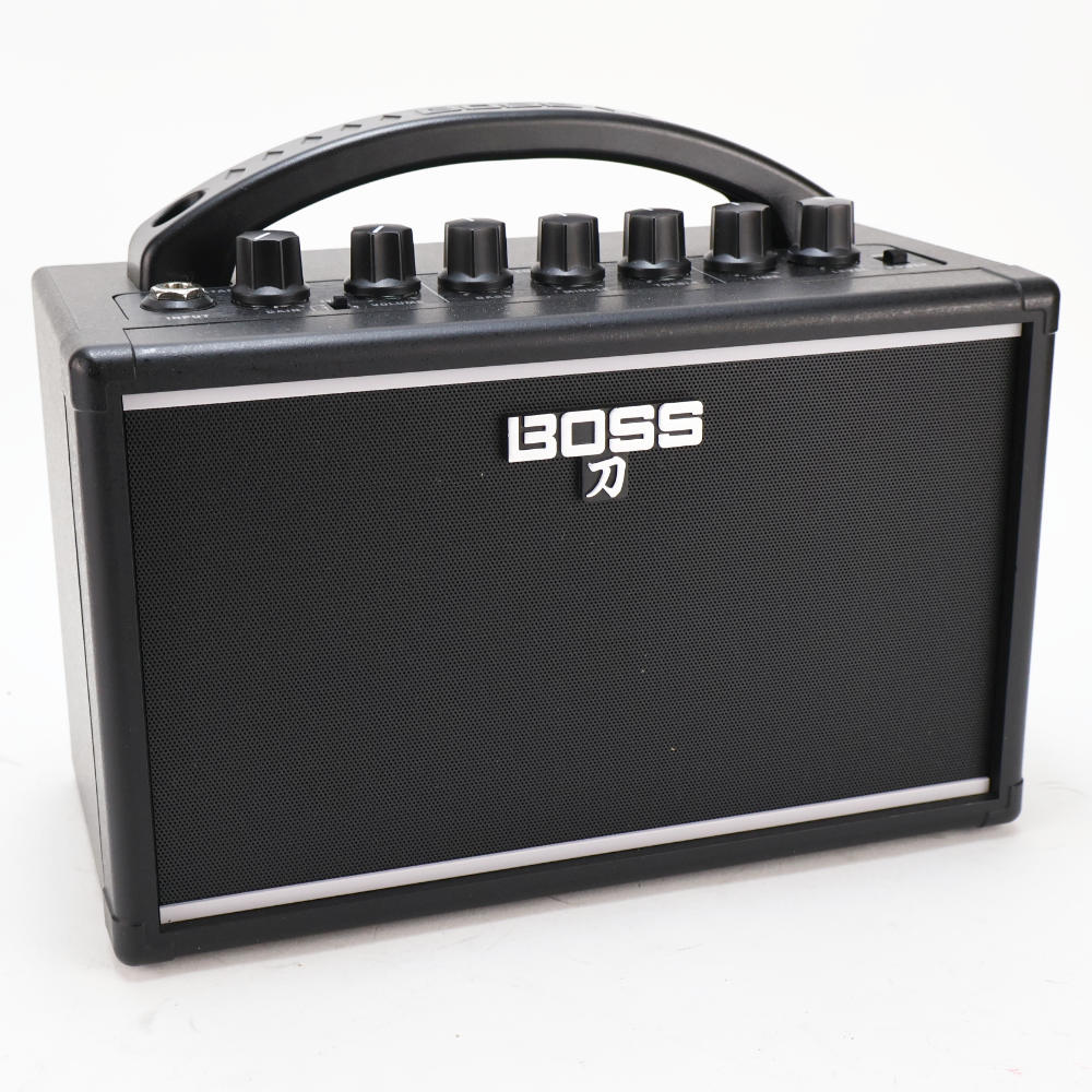 【中古】 ギターアンプ BOSS 刀 KTN-MINI KATANA-MINI ポータブルアンプ カタナミニ 本体画像 斜め 