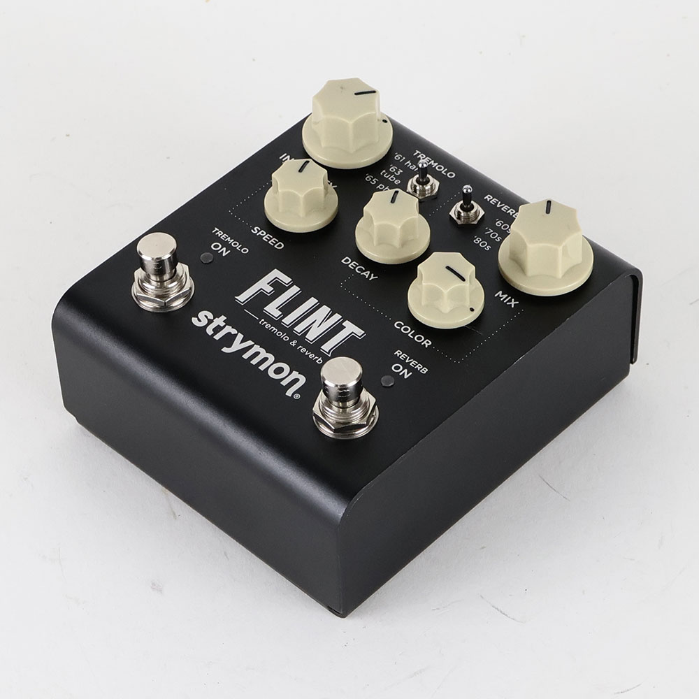【中古】 リバーブ&トレモロ ストライモン strymon FLINT V2 ギターエフェクター 全体