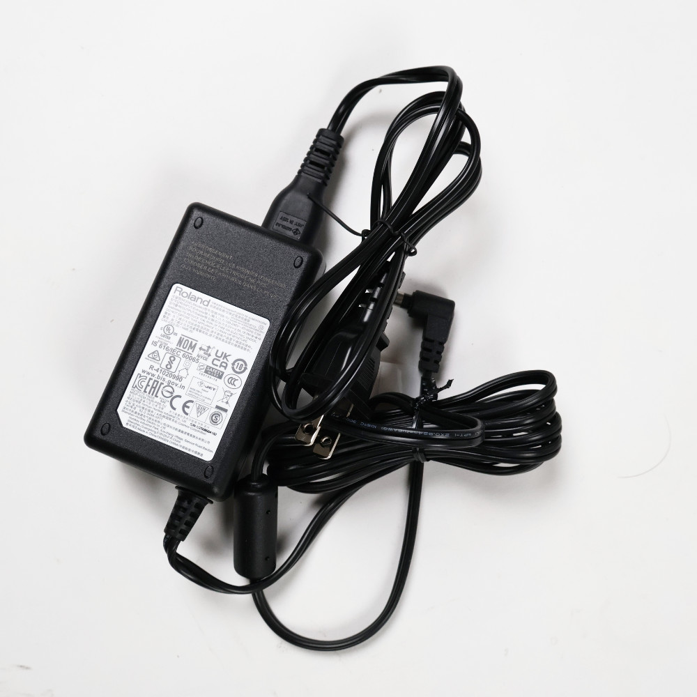 【中古】 ROLAND FA-06 Music Workstation シンセサイザー 付属品画像