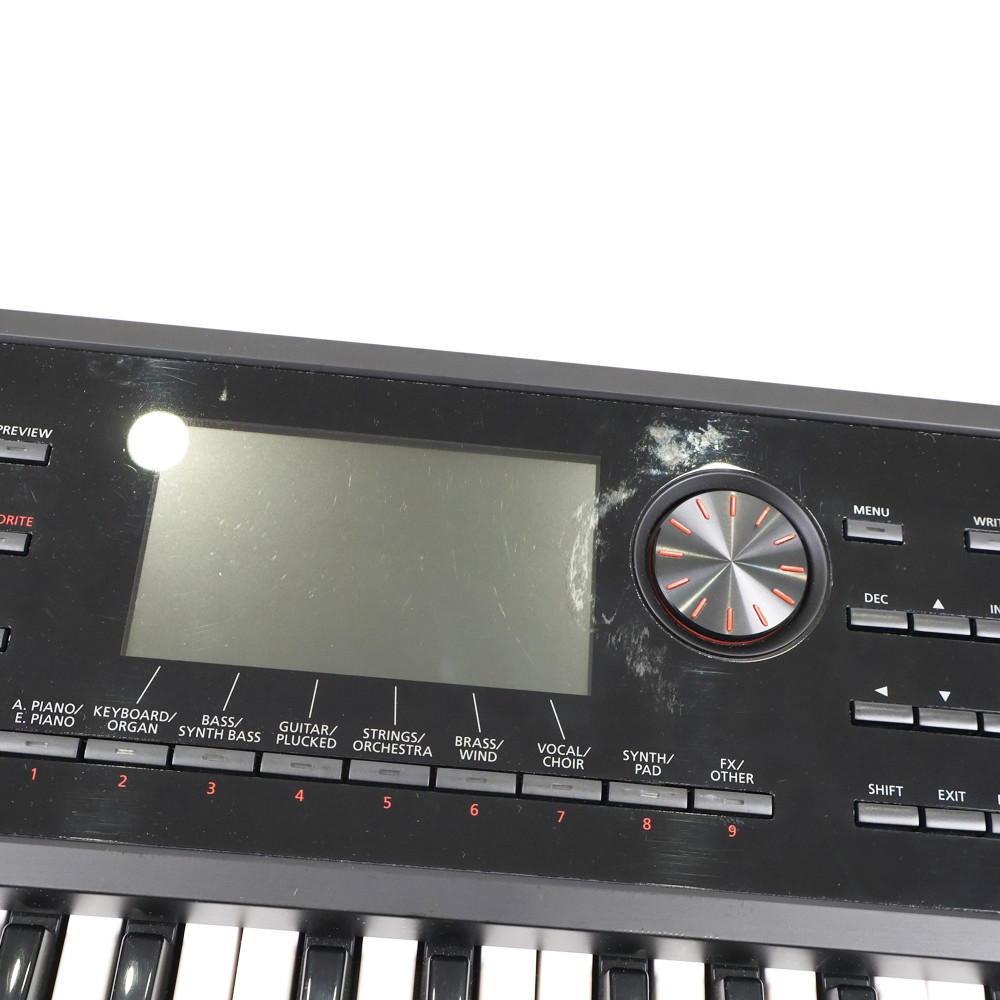 【中古】 ROLAND FA-06 Music Workstation シンセサイザー 傷