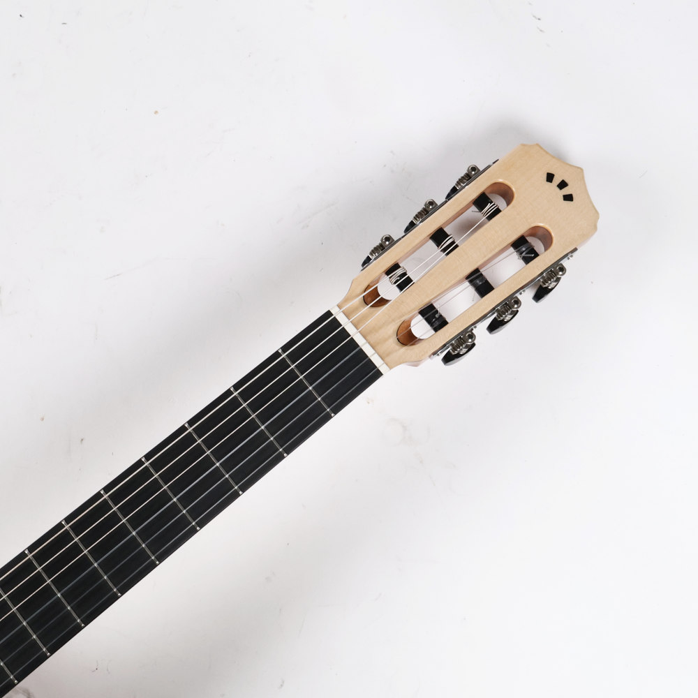 【訳あり】アウトレット Cordoba コルドバ Fusion 12 WHITE SANDS ホワイト・サンズ エレクトリック クラシックギター ヘッド