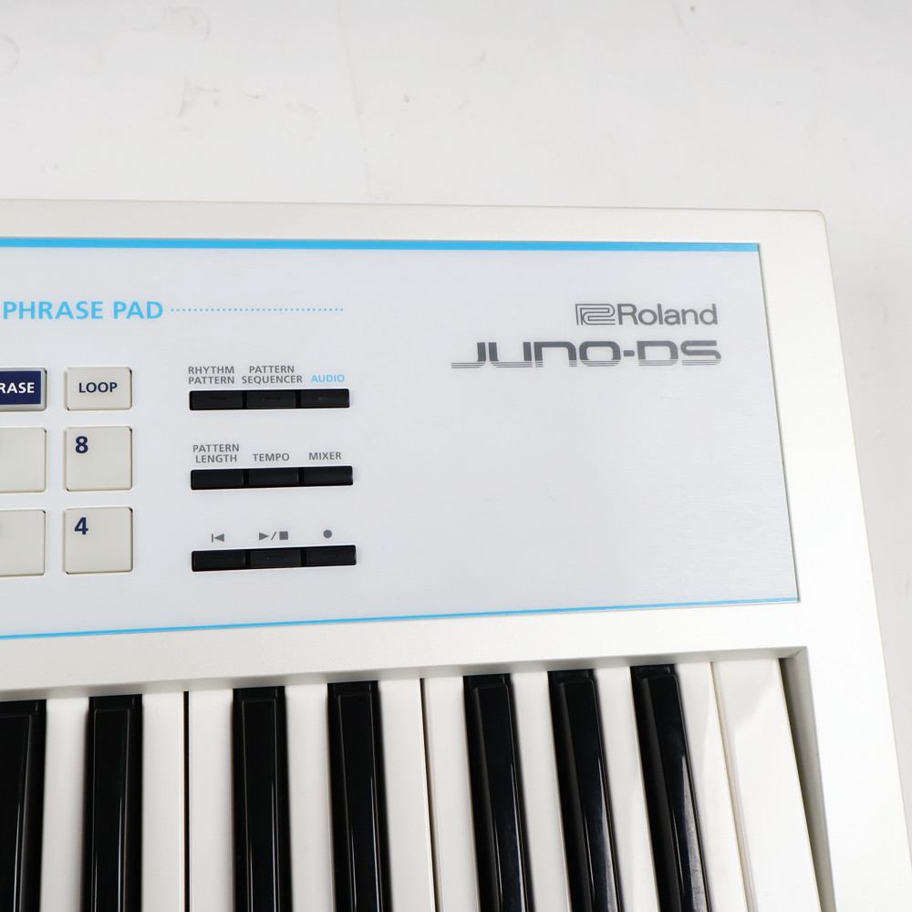 【中古】 シンセサイザー ROLAND JUNO-DS61 W ロゴ