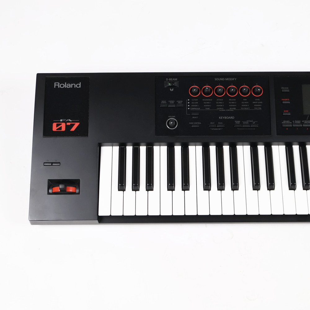 【中古】 Roland FA-07 76鍵 Music Workstation シンセサイザー コントロール