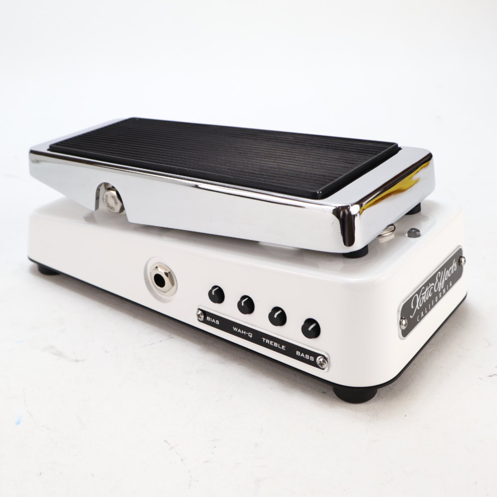 【中古】 ワウペダル Xotic XW-1 WAH エキゾチック ワウ リア斜めアングル画像