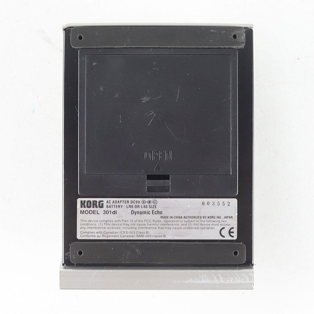 【中古】 ダイナミックエコー エフェクター KORG TONEWORKS 301dl Dynamic Echo エコー ディレイ ギターエフェクター 裏面