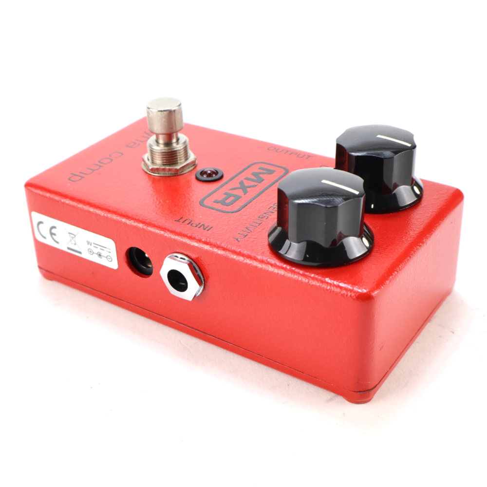 【中古】コンプレッサー エフェクター MXR M-102 DYNA COMP ダイナコンプ ギターエフェクター リア斜めアングル画像