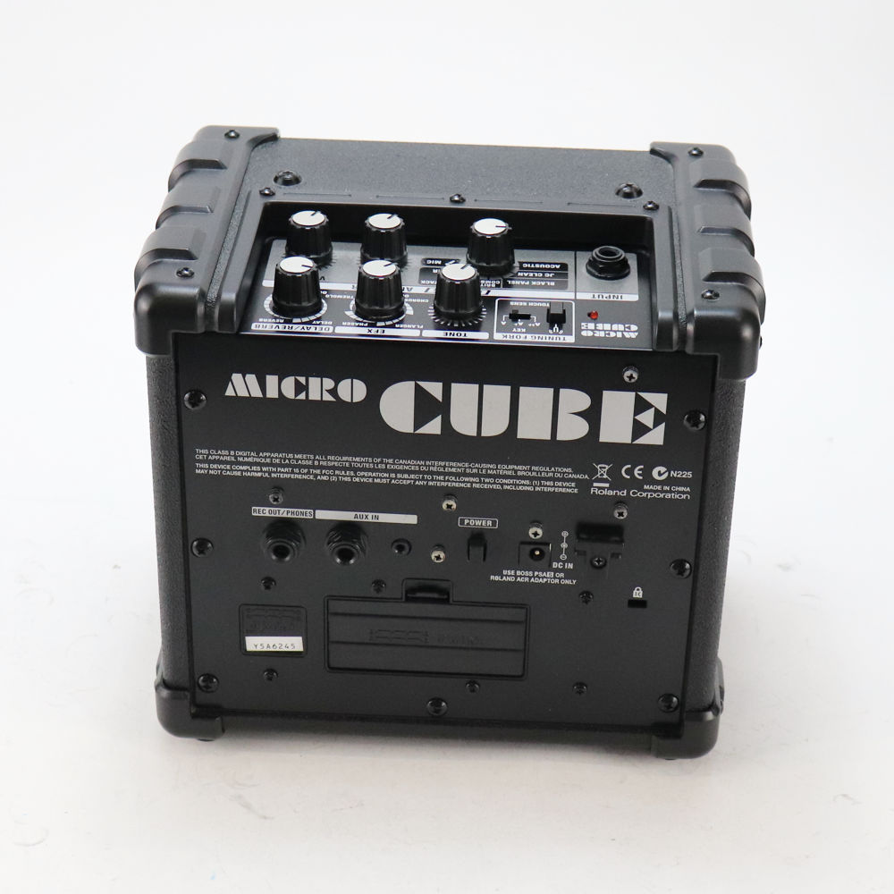 【中古】 ギターアンプ Roland ローランド MICRO CUBE BLACK コンボアンプ 背面