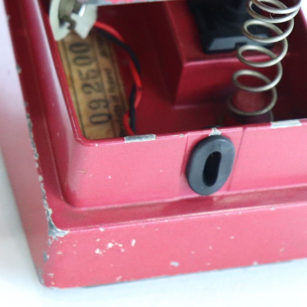 【中古】 アナログディレイ エフェクター BOSS DM-2 Delay 前期モデル アダプタージャック破断あり 電池使用可 Made in Japan ギターエフェクター シリアル番号画像
