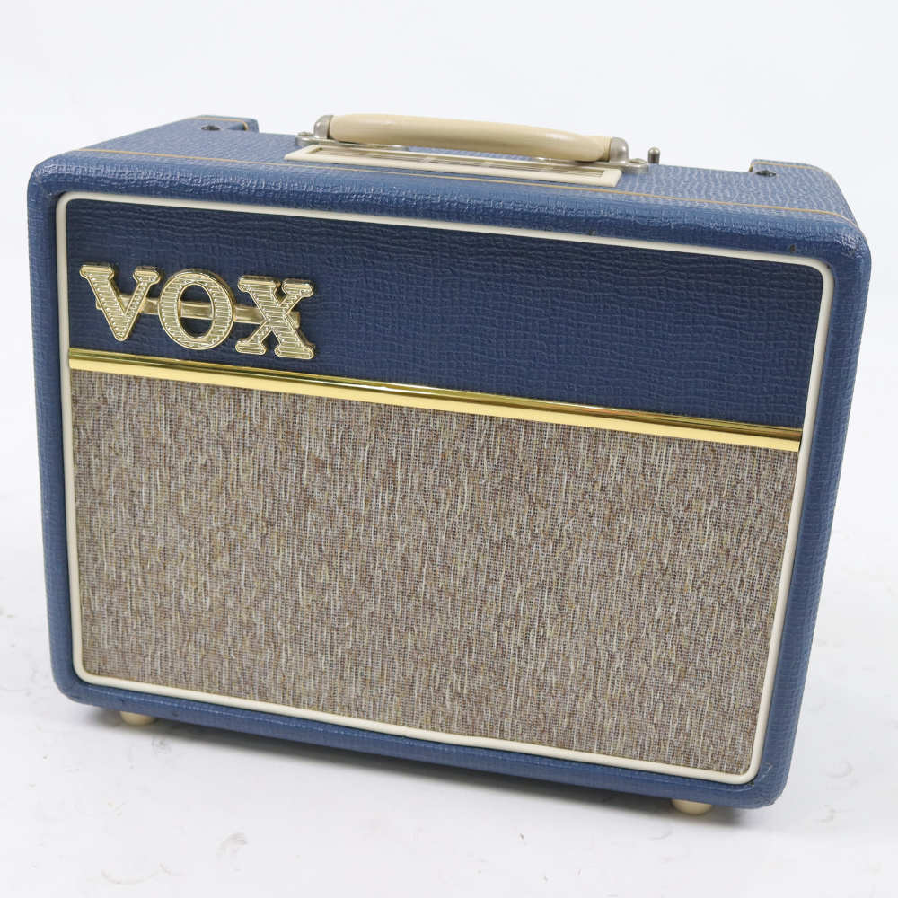 【中古】 ギターアンプ VOX AC4C1-MINI 本体画像 斜め 