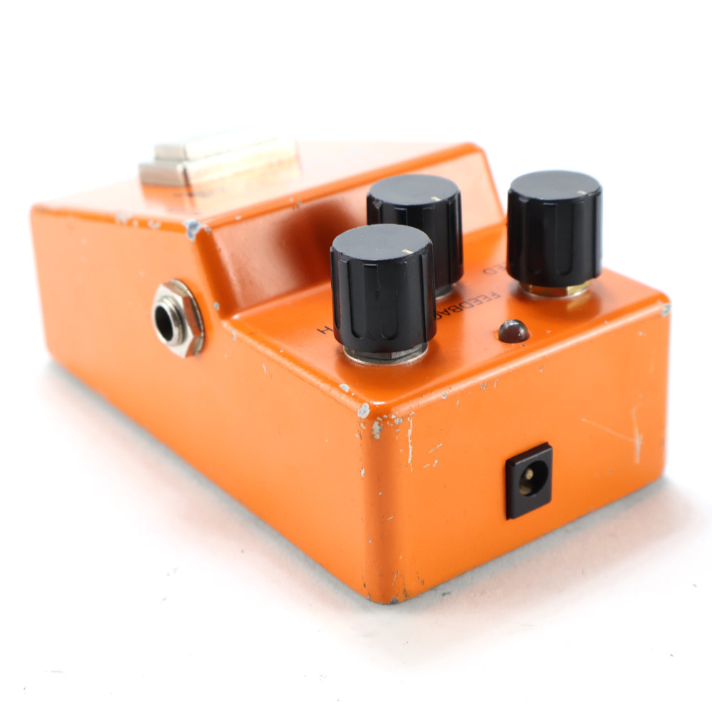 【中古】 Maxon マクソン PT-909 PHASE TONE フェイザー ギターエフェクター リア斜めアングル画像