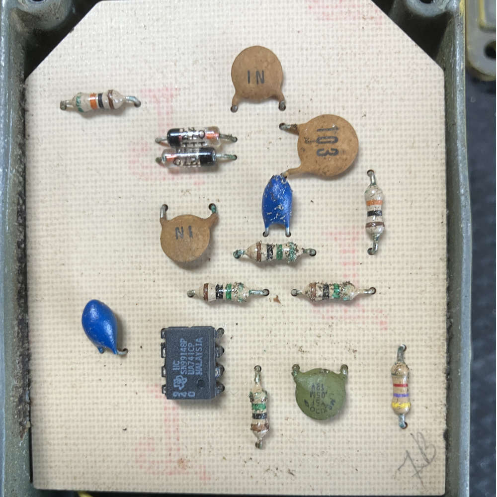【中古】 MXR DISTORTION+ Block Logo 1979年製 UA471 MALAYSIA ギターエフェクター 詳細画像
