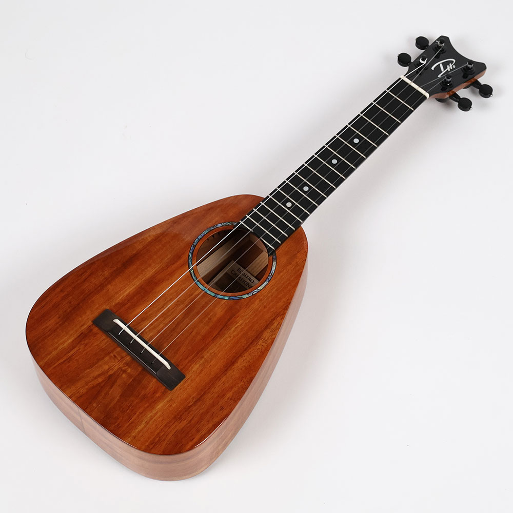 【訳あり】アウトレット ROMERO CREATIONS ST Concert Premium Koa コンサートウクレレ 全体