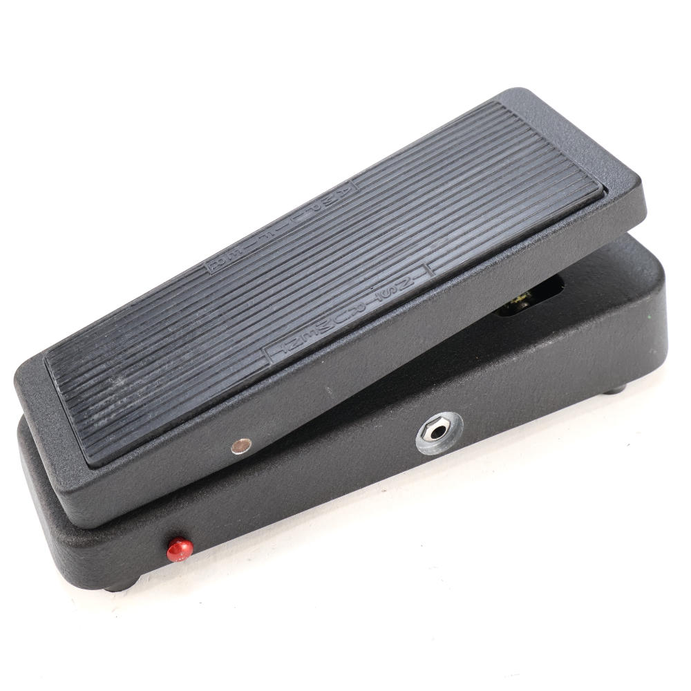 【中古】 ワウペダル JIM DUNLOP model 95Q cry baby 斜めアングル画像