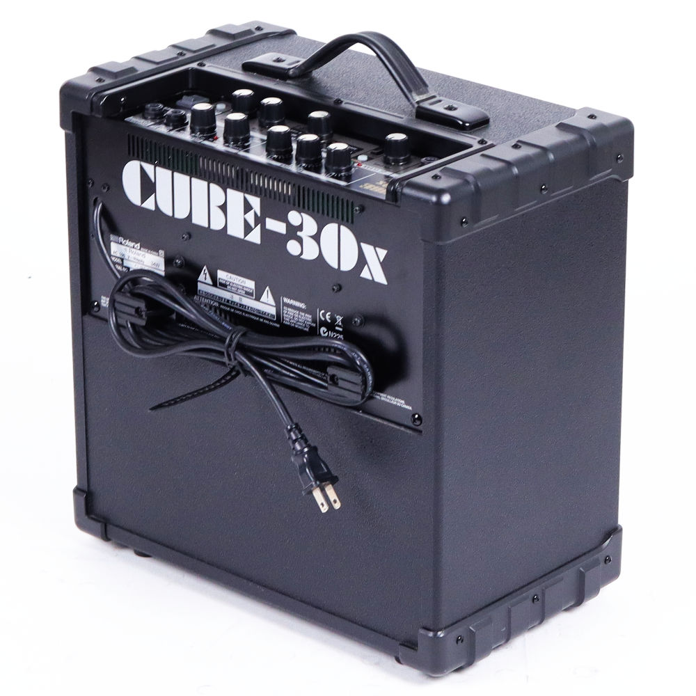 【中古】 ギターアンプ Roland CUBE-30X 本体画像 斜め 2