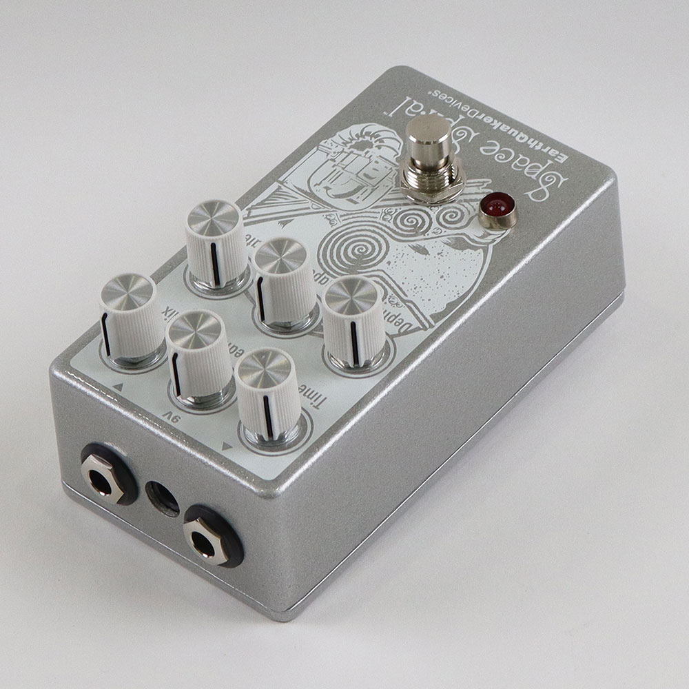 【訳あり】アウトレット EarthQuaker Devices アースクエイカーデバイセス EQD Space Spiral モジュレーションディレイ 全体