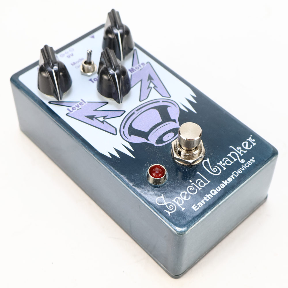 【訳あり】アウトレット EarthQuaker Devices アースクエイカーデバイセス EQD Special Cranker Blue Steel オーバードライブ 本体画像 斜め 2