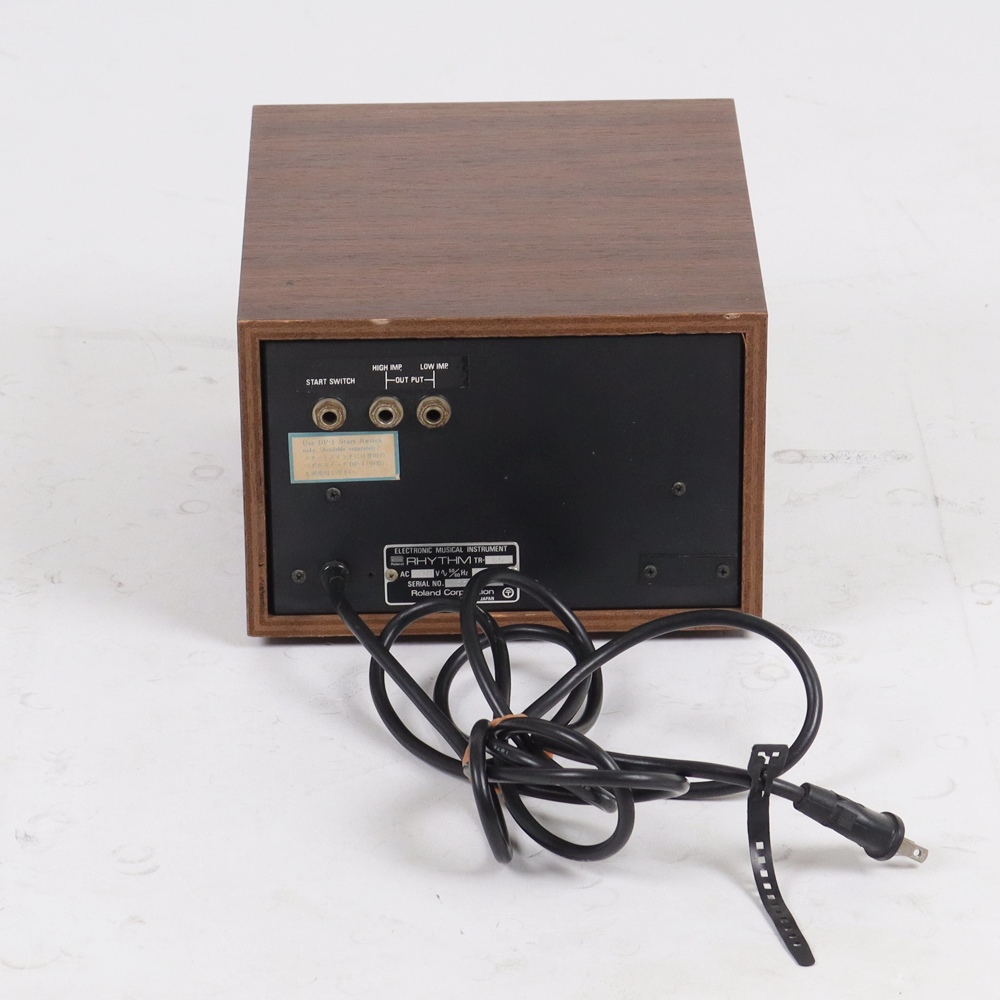 【中古】 リズムマシン Roland TR-66 Rhythm Arranger 背面