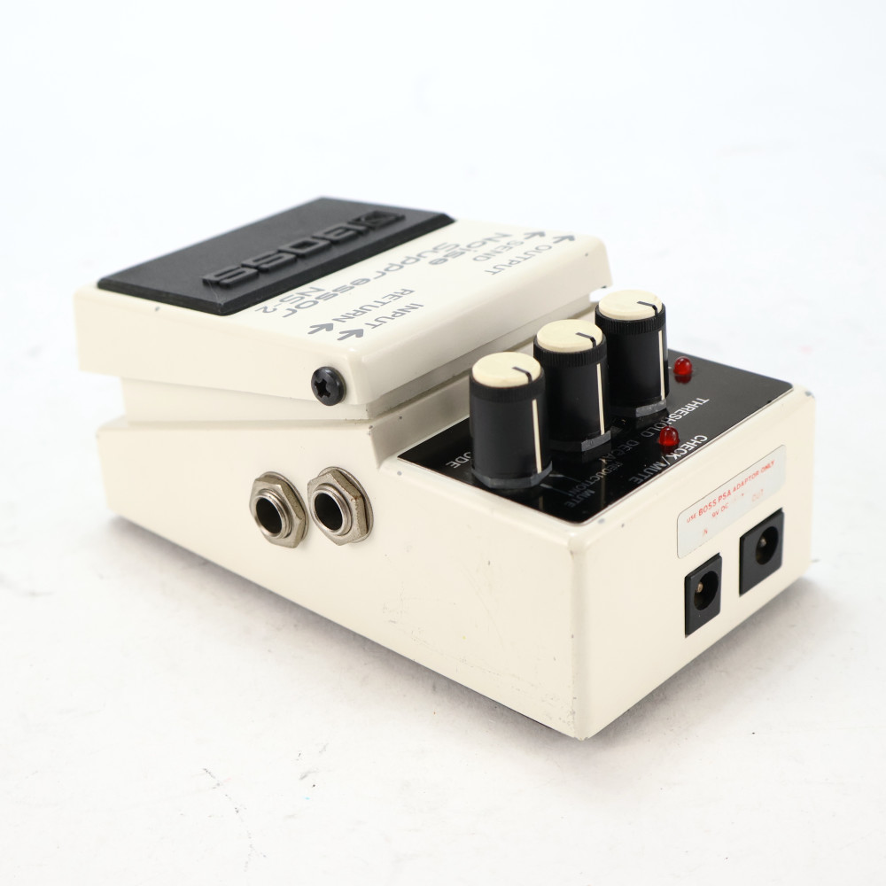 【中古】 ノイズサプレッサー エフェクター BOSS NS-2 Noise Suppressor ギターエフェクター リア斜めアングル画像
