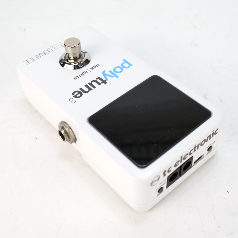 【中古】 チューナー tc electronic PolyTune 3 バッファー内蔵 ポリフォニックチューナー ポリチューン ペダルチューナー リア斜めアングル画像