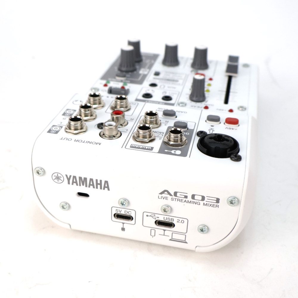 【中古】 ミキサー ヤマハ YAMAHA AG03 mk2 W ライブストリーミングミキサー ホワイト リア斜めアングル画像
