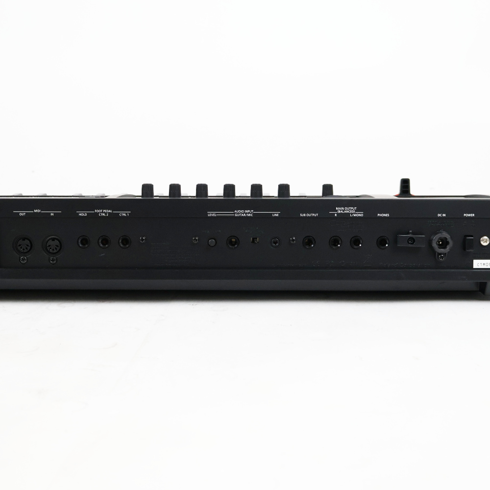 【中古】 ROLAND FA-06 Music Workstation シンセサイザー 本体画像